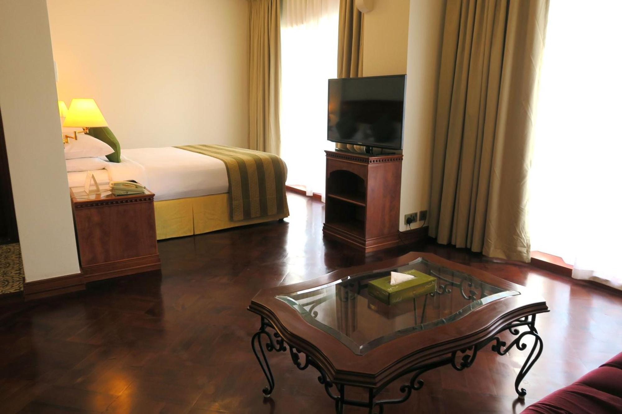 Riviera Hotel Dubai Dış mekan fotoğraf